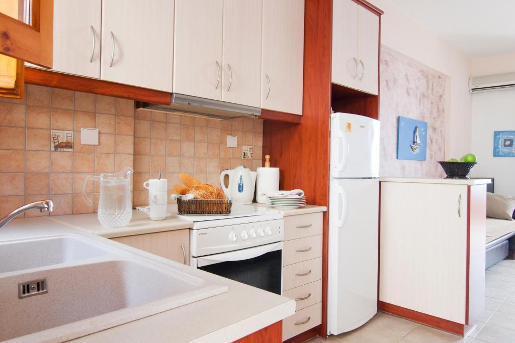 Alkyoni Apartments Agios Nikolaos  Zimmer foto